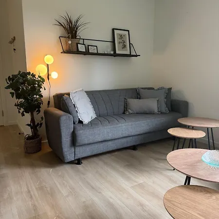 Apartment Close To Highway *